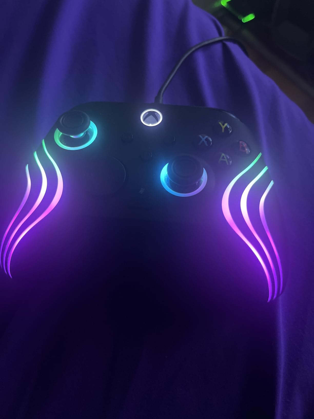 Turtle Beach Afterglow Ignite Wired RGB Gaming Controller for Xbox & PC - Customizable RGB, Remappable Buttons, Hall-Effect Hair Triggers, 10ft Cable, Officially Licensed by Xbox - Time Machine Customer Review Turtle Beach Afterglow Ignite Wired RGB Gaming Controller for Xbox & PC - Customizable RGB, Remappable Buttons, Hall-Effect Hair Triggers, 10ft Cable, Officially Licensed by Xbox - Time Machine - Customer Photo 1