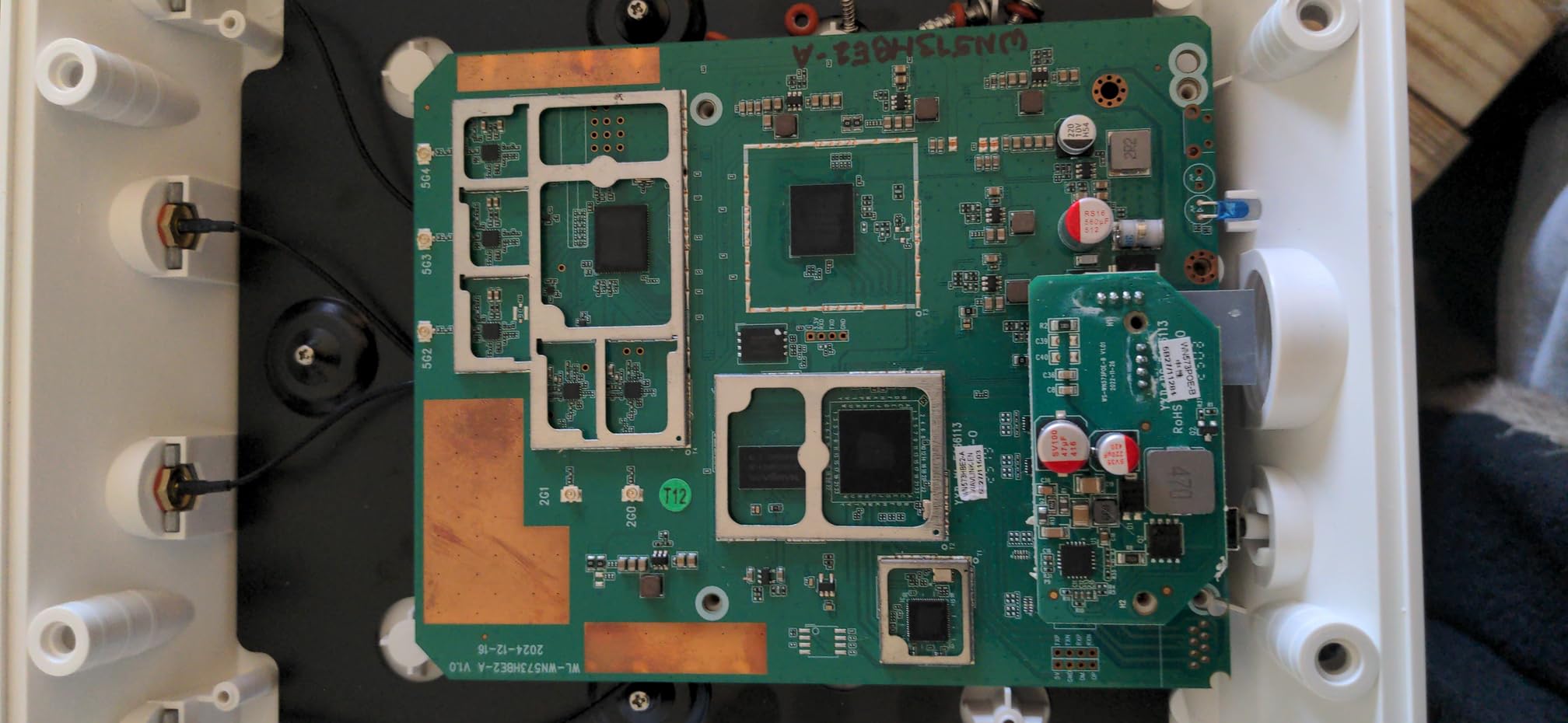 WAVLINK WiFi 7 BE5100 Outdoor WiFi Extender, Dual Band Long-Range Outdoor WiFi Repeater|Access Point|Mesh Router, POE Powered | IP67 Waterproof | 4 x 8dBi Antennas, Up to 256 Devices for Farm,Yard,RV - Customer Photo 4