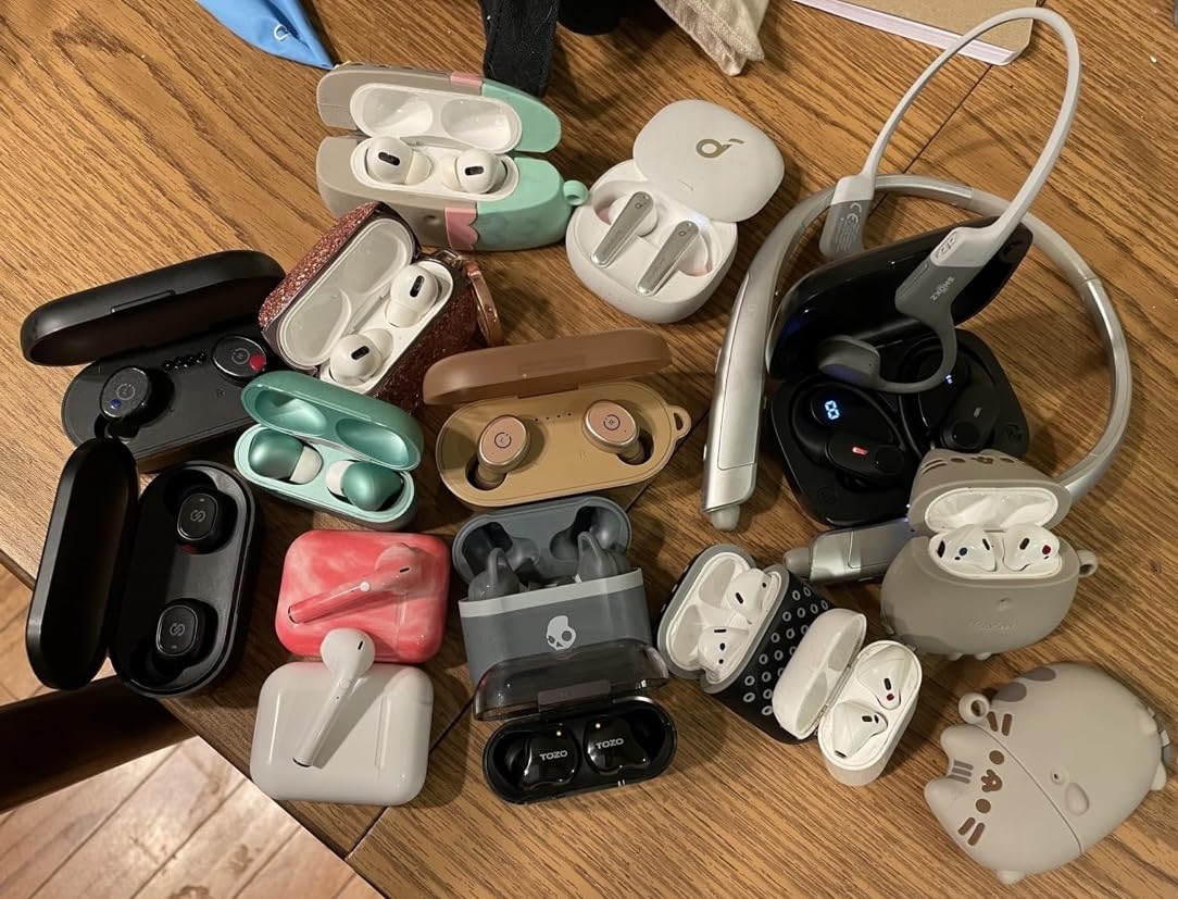 Ultra Ergonomic Clip-On Open Earbuds, Bone Conduction Over-The-Ear Headphones with Waterproof Design and Secure Fit for Small Ears, Obsidian Black - Customer Photo 1