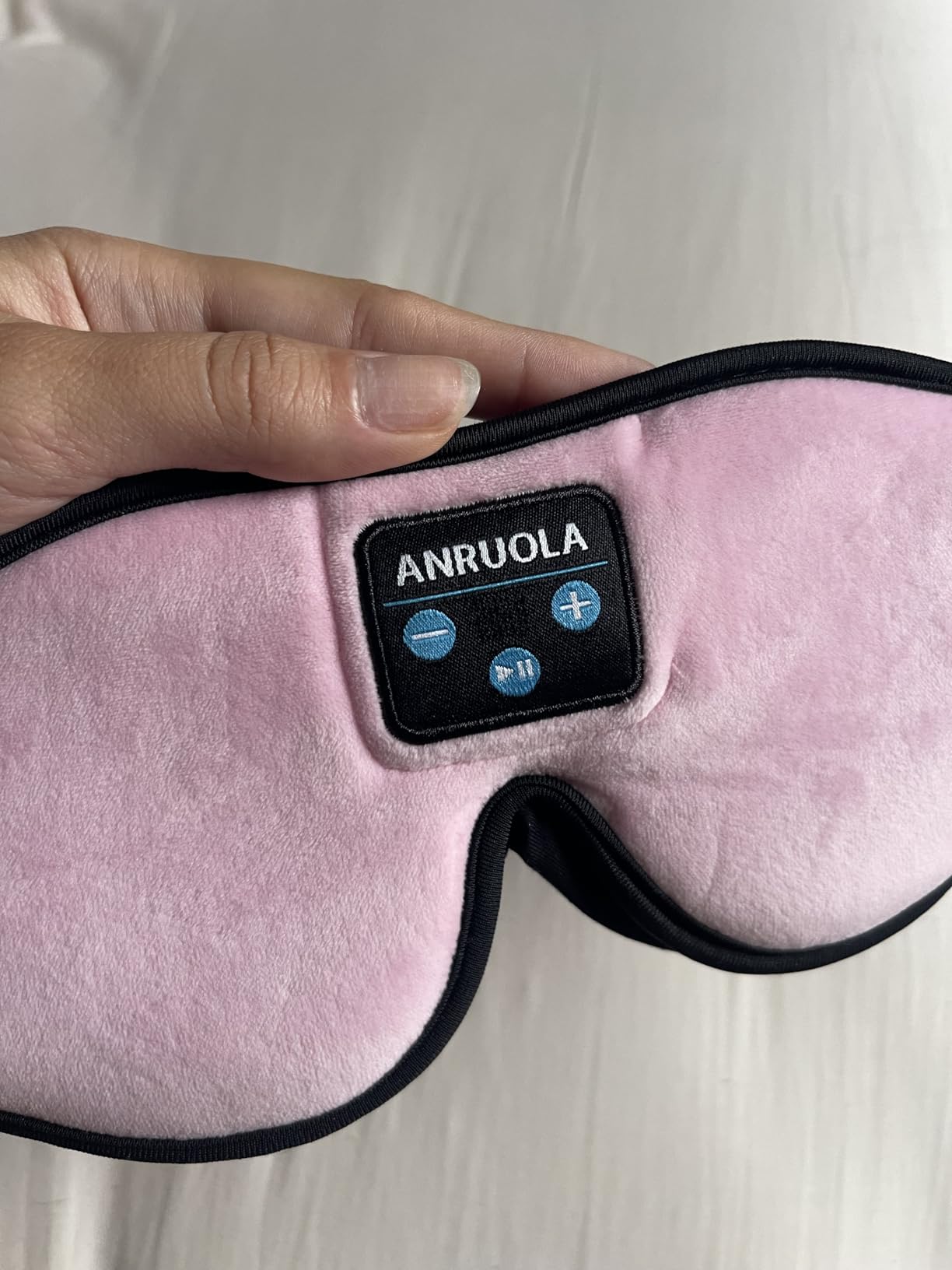 3D Bluetooth Sleep Mask & Wireless Headphones for Side Sleepers, Comfortable Eye Mask for Sleeping, Meditation & Relaxation, Idea Gift for Men Women Customer Review 3D Bluetooth Sleep Mask & Wireless Headphones for Side Sleepers, Comfortable Eye Mask for Sleeping, Meditation & Relaxation, Idea Gift for Men Women - Customer Photo 4