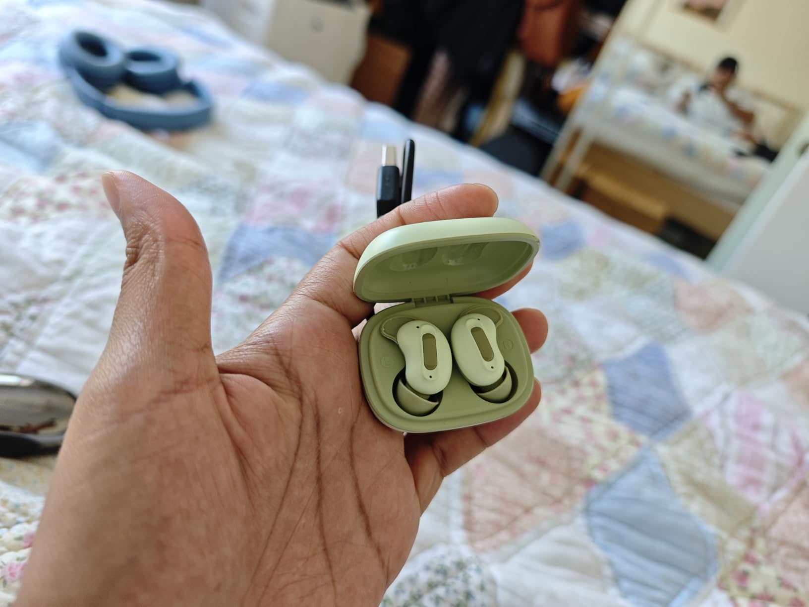 Sleep Earbuds, Mini ANC Wireless Earbuds Bluetooth 5.4 Headphones Deep Bass Stereo, 48H Playtime Ear Buds, 4 ENC Noise Cancelling Mic, In Ear IP7 Waterproof Earphones for Side Sleepers,Touch Control Customer Review Sleep Earbuds, Mini ANC Wireless Earbuds Bluetooth 5.4 Headphones Deep Bass Stereo, 48H Playtime Ear Buds, 4 ENC Noise Cancelling Mic, In Ear IP7 Waterproof Earphones for Side Sleepers,Touch Control - Customer Photo 3