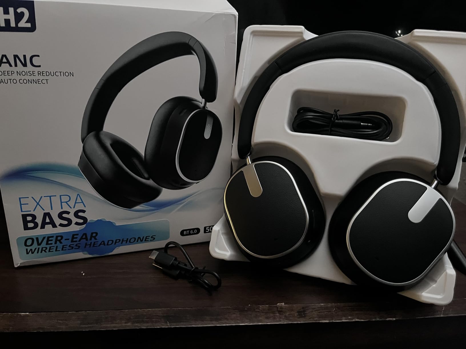 Hybrid Active Noise Cancelling Bluetooth Headphones, Over Ear Wireless Headphones with 60H Playtime, Hi-Res Audio, Deep Bass, Memory Foam Ear Cups for Home Office Travel Customer Review Hybrid Active Noise Cancelling Bluetooth Headphones, Over Ear Wireless Headphones with 60H Playtime, Hi-Res Audio, Deep Bass, Memory Foam Ear Cups for Home Office Travel - Customer Photo 1