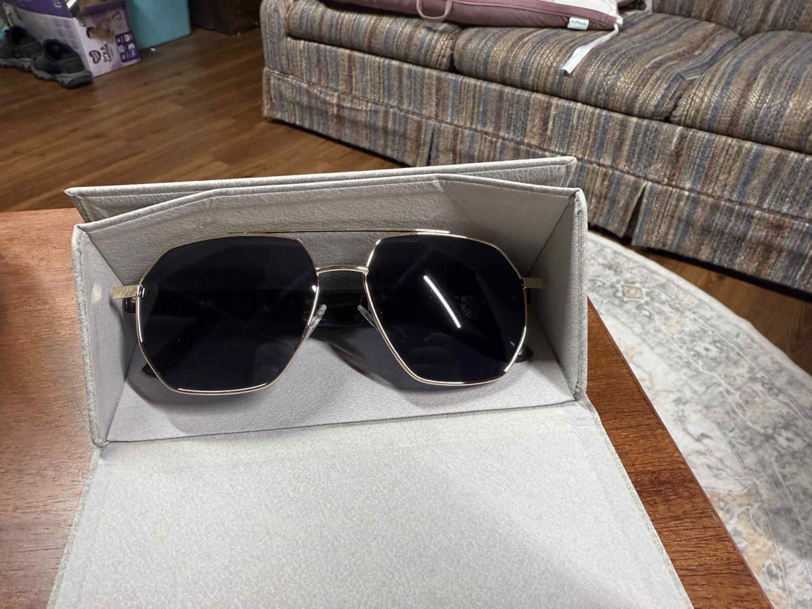 AI Smart Glasses with Chat GPT, AI Translation Glasses with 164 Language, Classic Aviator Sunglasses with Voice Assistant/AI Calling, IP65 Waterproof, Multifunctional Smart Glasses for Men Women - Customer Photo 2