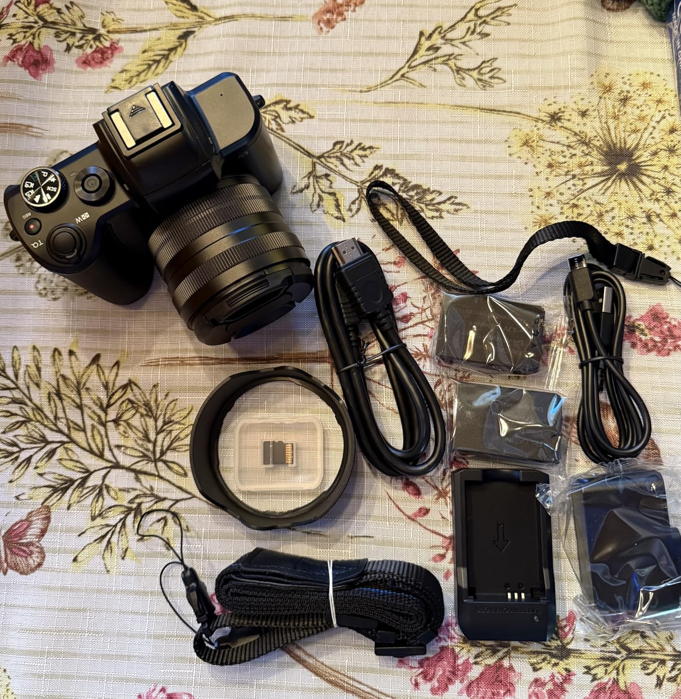 8K Digital Cameras for Photography - Autofocus 88MP WiFi Profession Camera with Dual-Lens - 16X Digital Zoom Photography Camera for YouTube with Lens Hood, Touch Screen, 2 Batteries & Charging Stand Customer Review 8K Digital Cameras for Photography - Autofocus 88MP WiFi Profession Camera with Dual-Lens - 16X Digital Zoom Photography Camera for YouTube with Lens Hood, Touch Screen, 2 Batteries & Charging Stand - Customer Photo 2