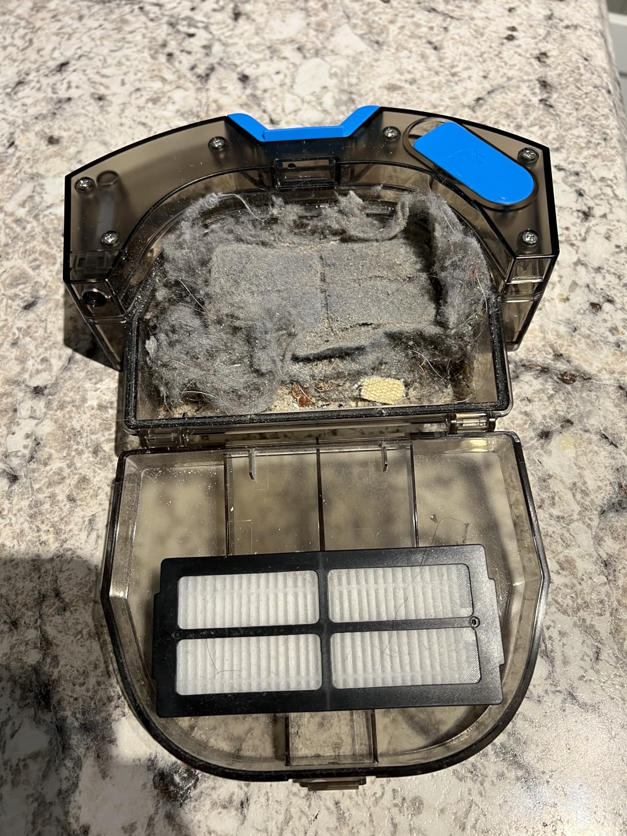 Robot Vacuum and Mop Combo,4200Pa Powerful Robotic Vacuum Cleaner with Self-Charging, Home Automatic Robot Aspiradora for Hard Floor, Low Carpet, Pet Hair, App&Voice&Remote Smart Control Customer Review Robot Vacuum and Mop Combo,4200Pa Powerful Robotic Vacuum Cleaner with Self-Charging, Home Automatic Robot Aspiradora for Hard Floor, Low Carpet, Pet Hair, App&Voice&Remote Smart Control - Customer Photo 3