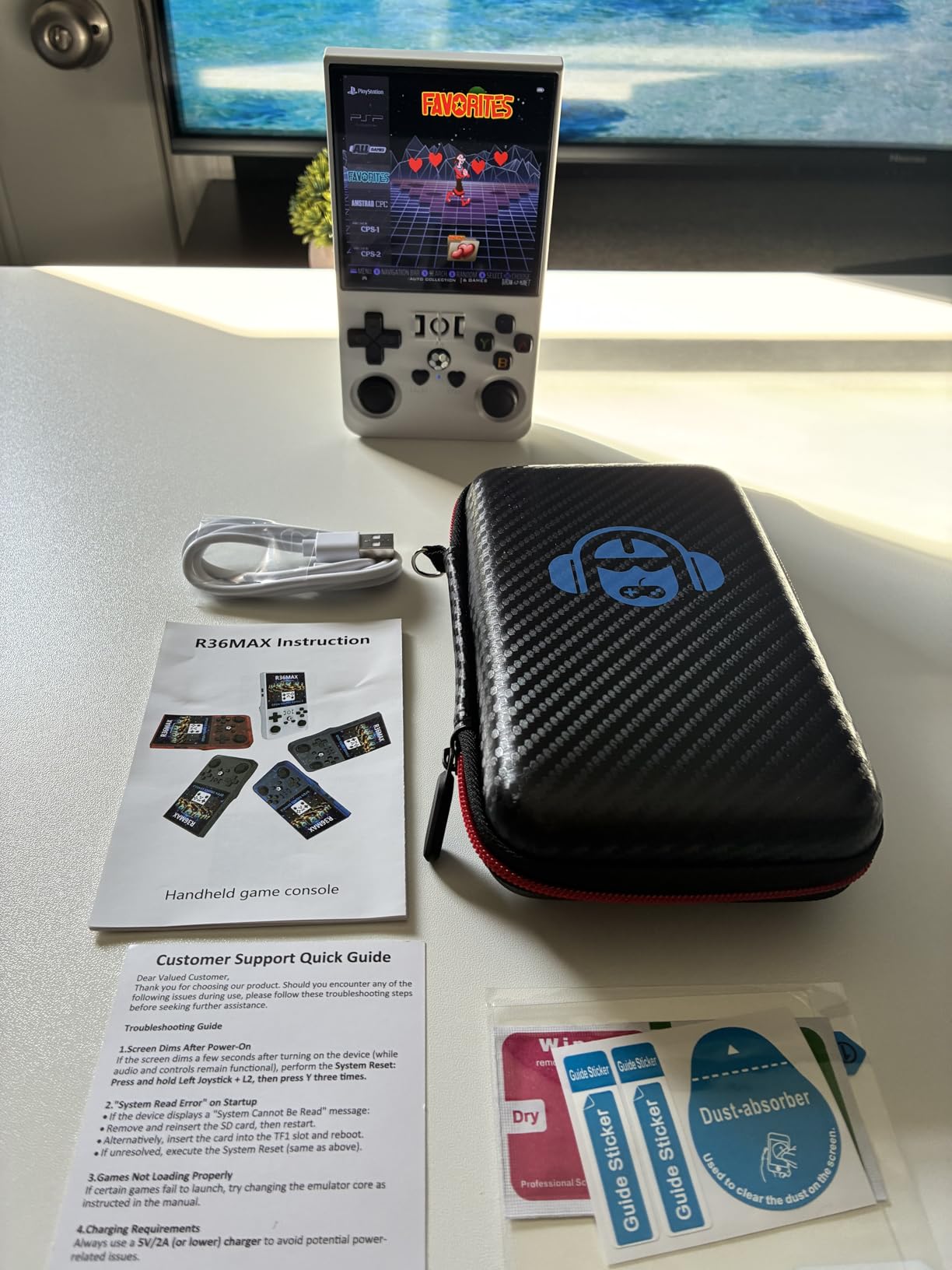 R36MAX Retro Handheld Game Console, 4.0 Inch 720x720 IPS Screen, Built-in 18,000+ Classic Game, Portable Hand Held Open Source Linux System, 4000mAh Battery Retro Gaming Console (Red 64GB) - Customer Photo 2