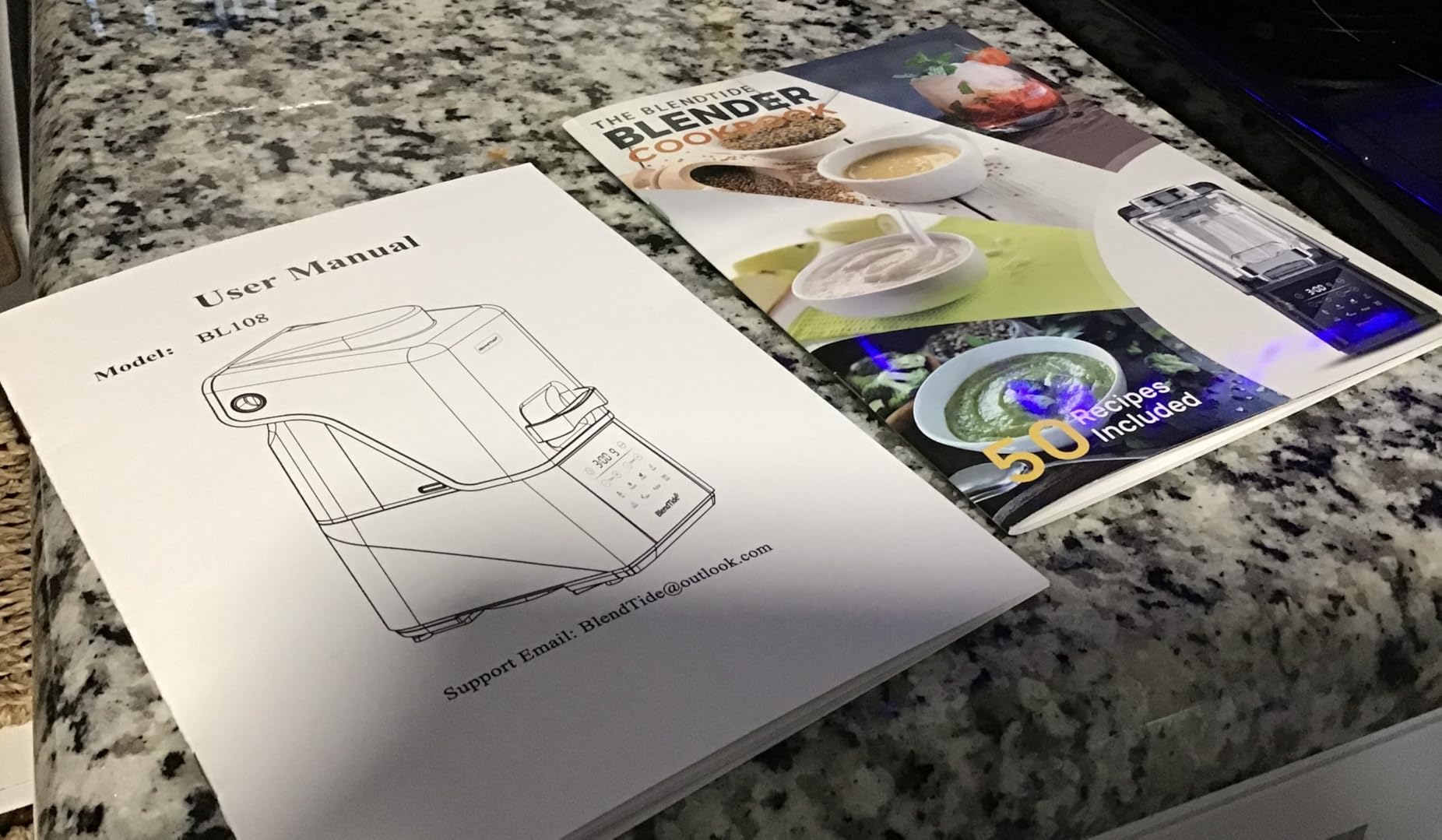 Commercial Blender, 1500W Vacuum Blender for Less Foam, Professional-Grade Quiet Shield, Kitchen Timer, 9 Speeds, 6 Programs for Smoothies, Frozen Drinks, Self-Cleaning, 64oz Bulk Production - Customer Photo 2