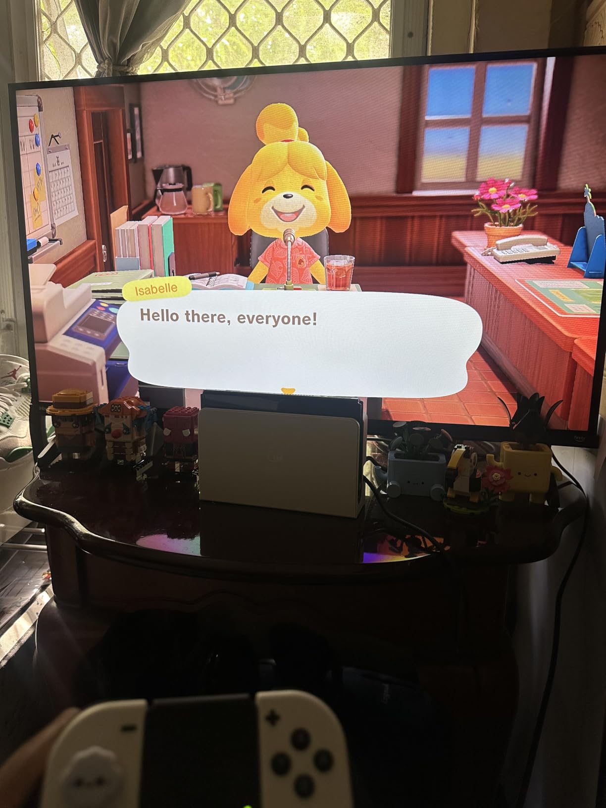 Hisense 32-Inch Class A4 Series HD Smart Fire TV (32A4HNF) - Full Array LED, HDR10, DTS Virtual: X, Slim Bezel Design, Alexa Built-in customer photo 2