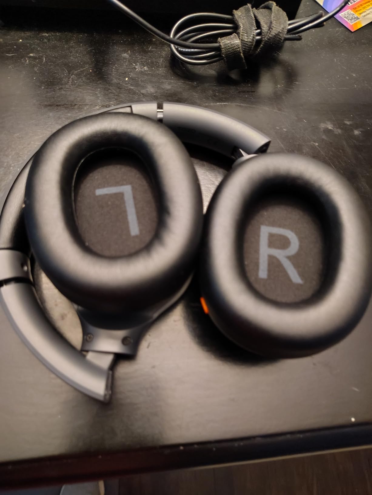 TOZO HT3 Hybrid Noise Cancelling Headphones, 90H Playtime Wireless Over Ear Bluetooth Headset, Spatial Audio AI Chat with 5 Mics, Supports Dual Connection and USB-C Input, with 32 EQ Music Modes - Customer Photo 2