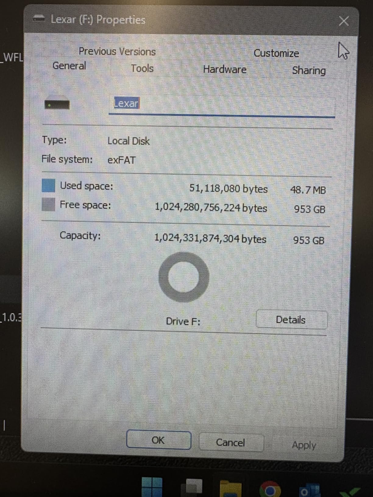 Lexar 1TB ES5 Magnetic External SSD, Up to 2000MB/s, Compatible w/MagSafe, USB-C Smartphones, iPhone 15/16 or Above, PC, Mac, Supports Apple ProRes & Samsung Pro Video, Silver (LES5XXX001T-RNWNU) - Customer Photo 1