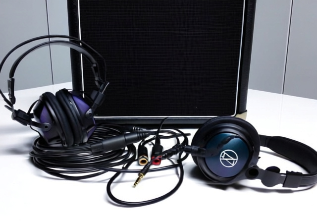 Best Headphones For Guitar Amp [cy]: 8 Models Tested & Reviewed - OfzenAndComputing