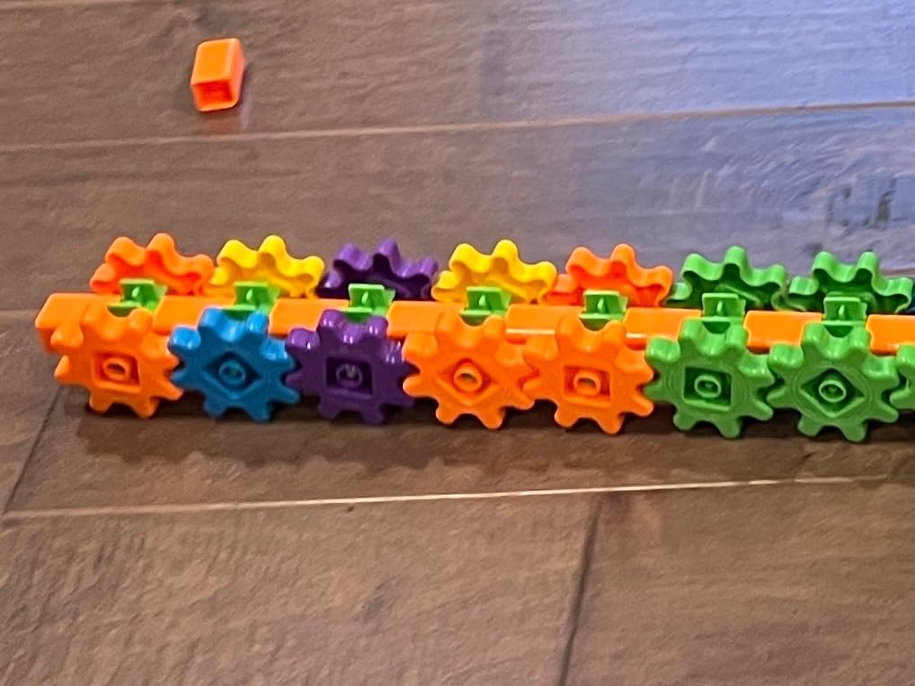 Learning Resources Gears! Gears! Gears! 100-Piece Deluxe Building Set - Ages 3+, Preschool Building Sets, Gears Toys for Kids, STEM Toys for Toddlers, Construction Toy Set - Customer Photo 1