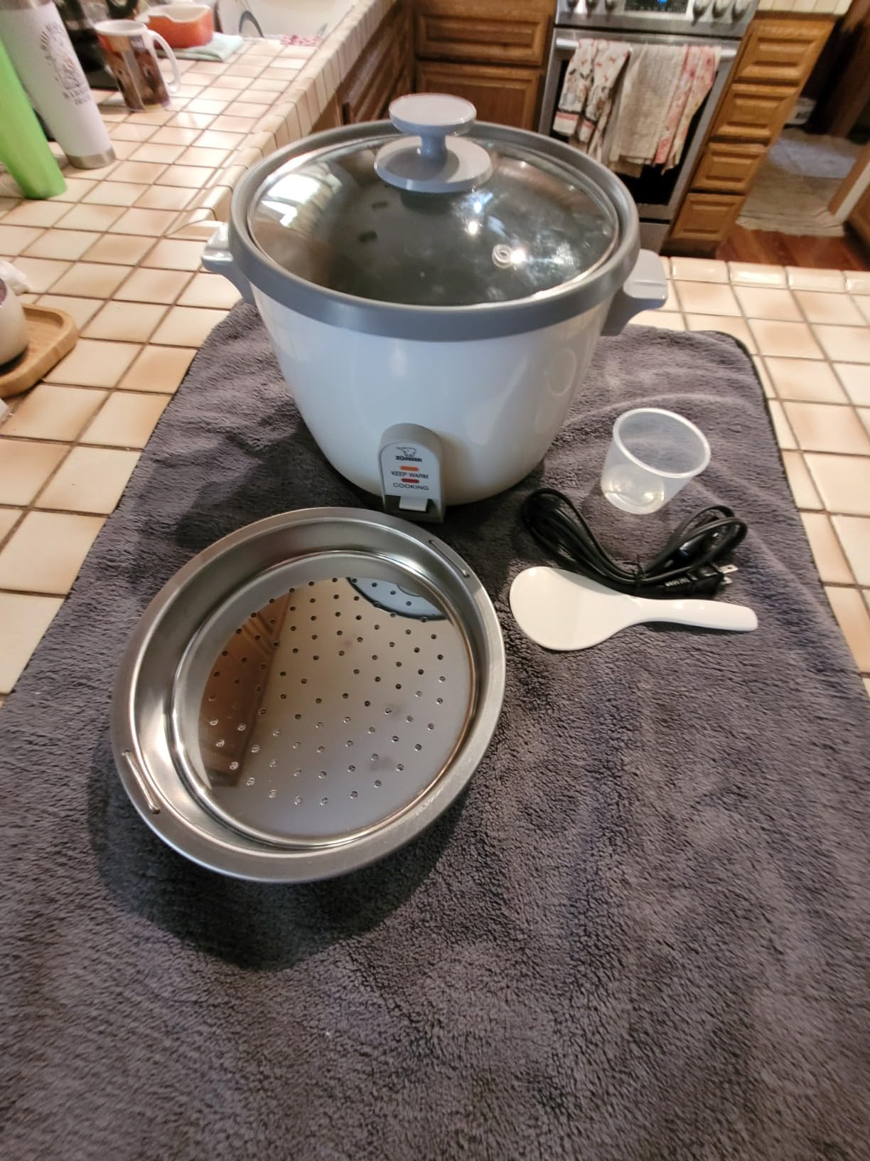 Zojirushi 3 Cup Rice Cooker/Steamer (White) - Customer Photo 2