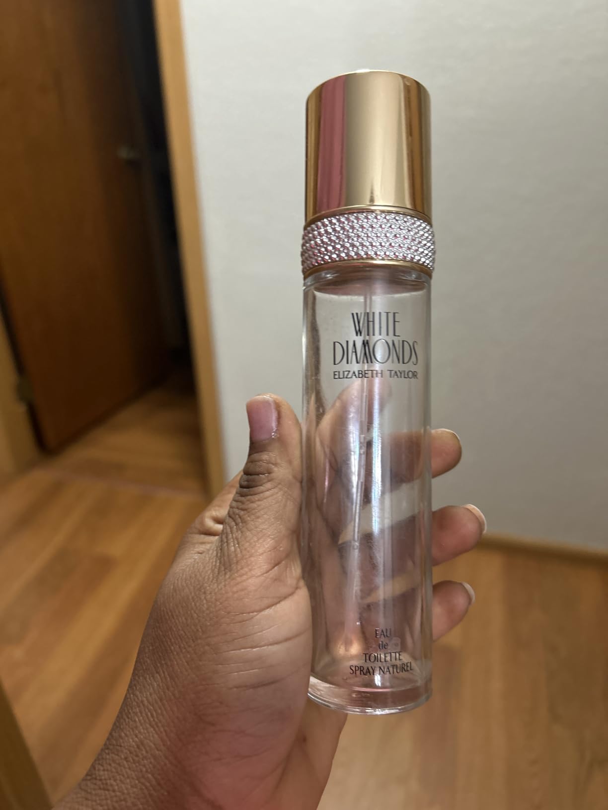 Elizabeth Taylor White Diamonds Women's Perfume, Long-Lasting Floral Fragrance, Eau de Toilette EDT Spray, Gift for Her, 3.3 fl oz - Customer Photo 1