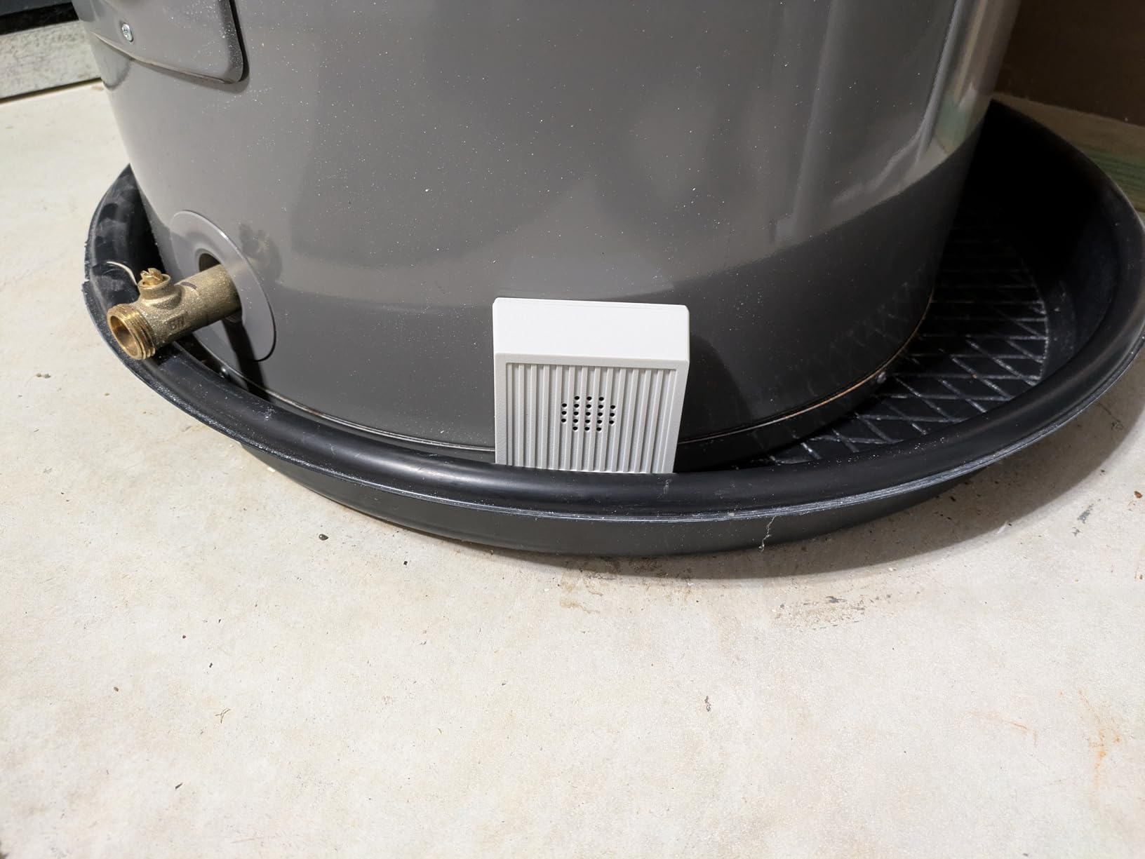 The Basement Watchdog 110 dB Water Alarm w/Detachable Sensor for Hard-to-Reach Areas (BWD-HWA) - Customer Photo 1