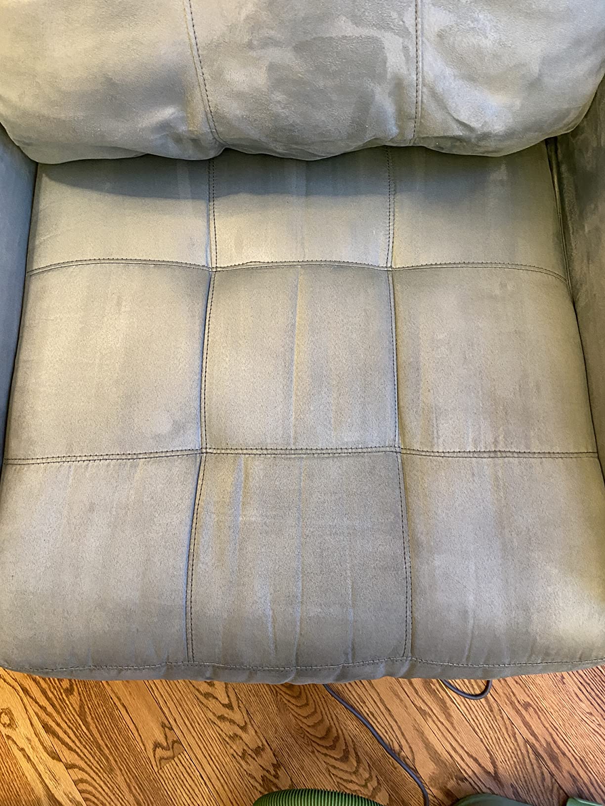 BISSELL Little Green Multi-Purpose Portable Carpet and Upholstery Cleaner, Car and Auto Detailer, with Exclusive Specialty Tools, Green, 1400B - Customer Photo 1