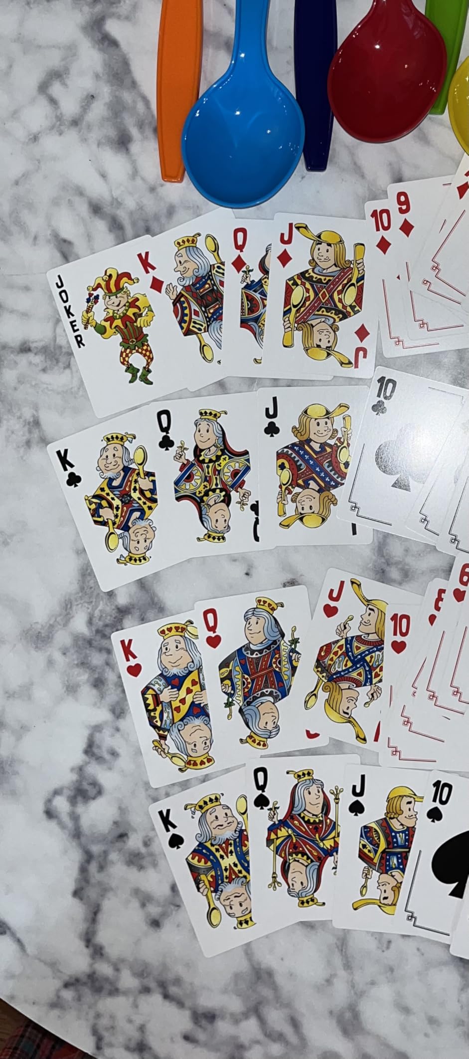 PlayMonster Spoons in a Case, Card Games for Kids - Spoons Game, Fun Family Games for Kids and Adults, Game Night, Travel Games, 3-6 Players, Ages 7+ - Customer Photo 1