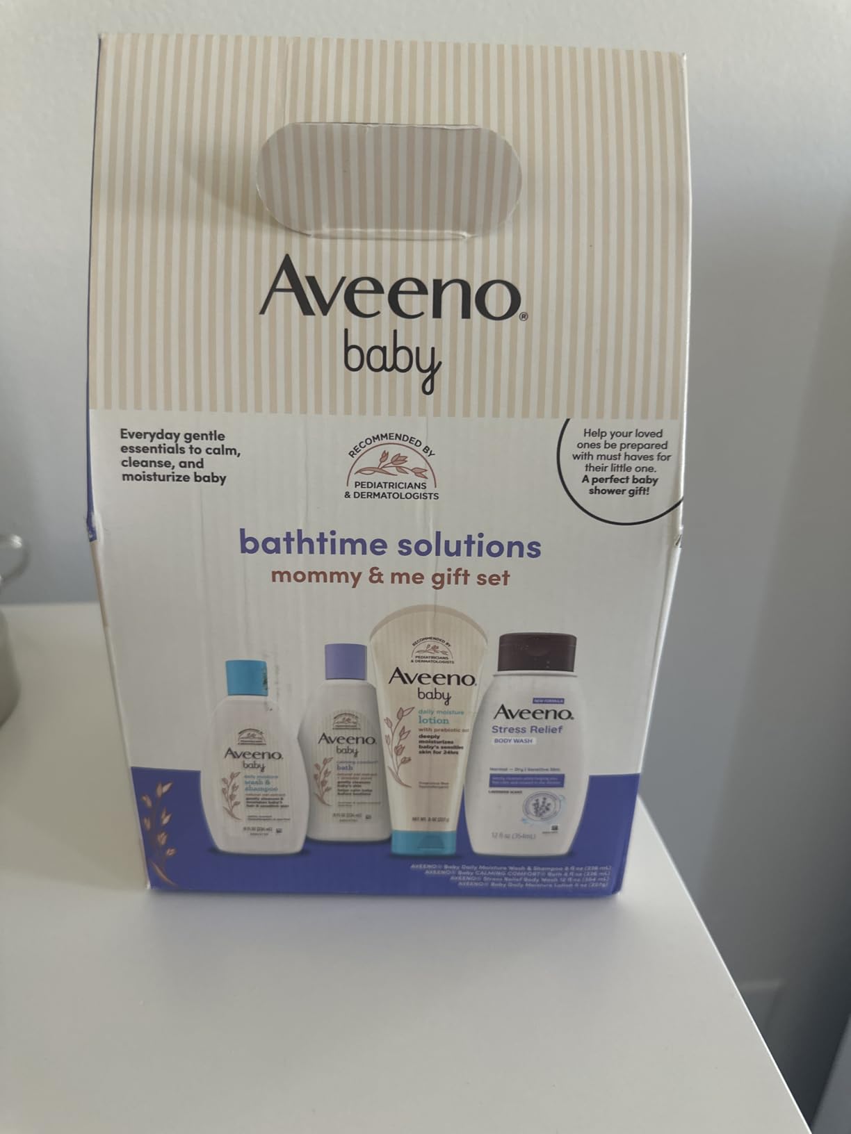 Aveeno Baby Bathtime Solutions Mommy & Me Gift Set, Baby Wash & Shampoo, Calming Bath, Daily Moisturizing Lotion and Stress Relief Body Wash for Mom, Colloidal Oat, Baby Bath Essentials, 4 items - Customer Photo 1