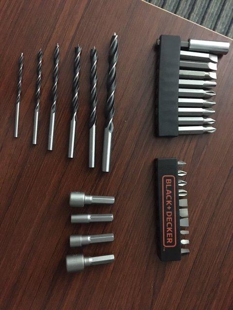 BLACK+DECKER 20V MAX POWERCONNECT Power Drill Cordless Drill Driver Electric Screwdriver with 30 Piece Bit Set and Drivers Kit, Battery and Charger Included (LD120VA) - Customer Photo 2