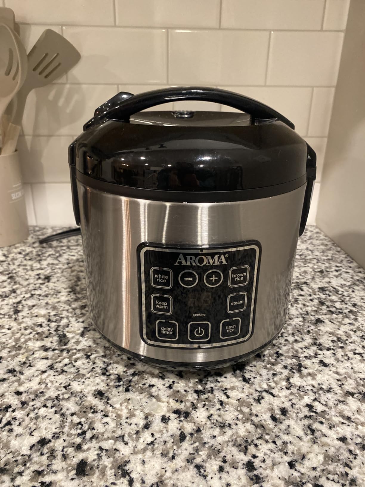 AROMA Digital Rice Cooker, 4-Cup (Uncooked) / 8-Cup (Cooked), Steamer, Grain Cooker, Multicooker, 2 Qt, Stainless Steel Exterior, ARC-914SBD - Customer Photo 1