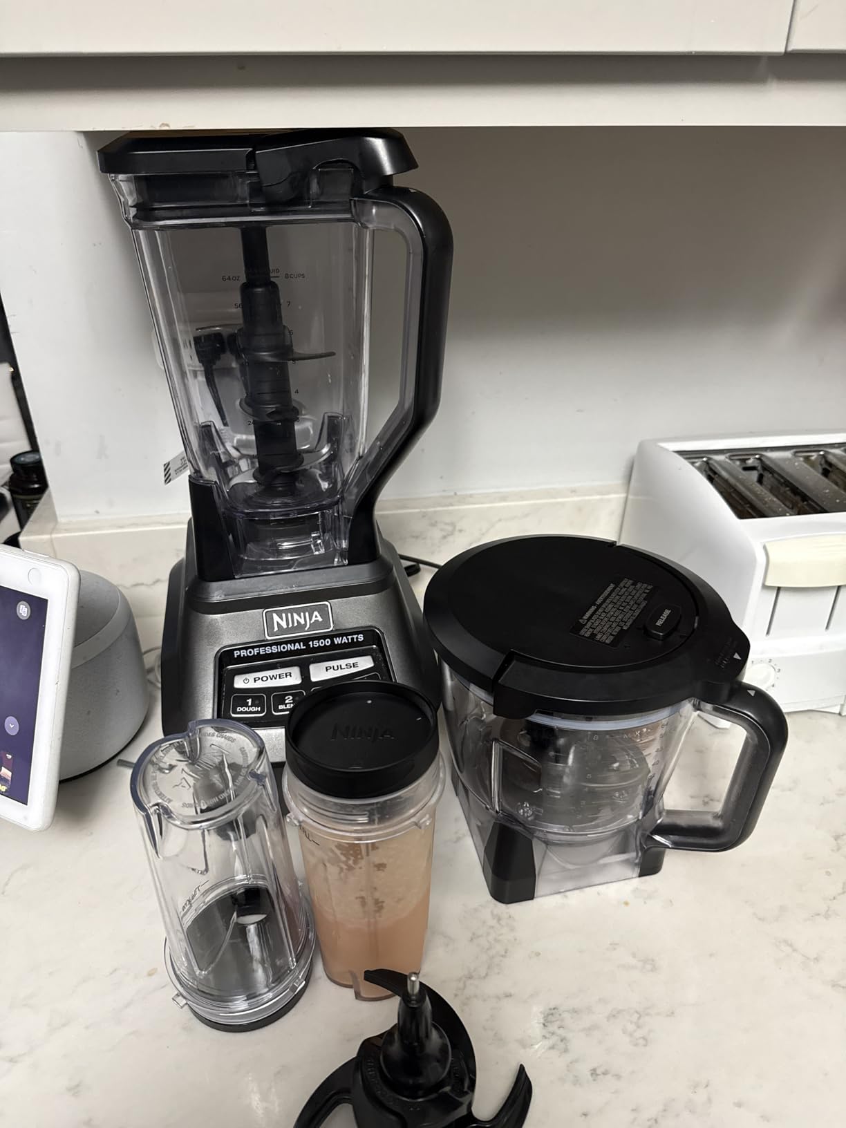 Ninja BL660 Professional Compact Smoothie & Food Processing Blender, 1100-Watts, 3 Functions -for Frozen Drinks, Smoothies, Sauces, & More, 72-oz.* Pitcher, (2) 16-oz. To-Go Cups & Spout Lids, Gray Customer Review Ninja BL660 Professional Compact Smoothie & Food Processing Blender, 1100-Watts, 3 Functions -for Frozen Drinks, Smoothies, Sauces, & More, 72-oz.* Pitcher, (2) 16-oz. To-Go Cups & Spout Lids, Gray - Customer Photo 4