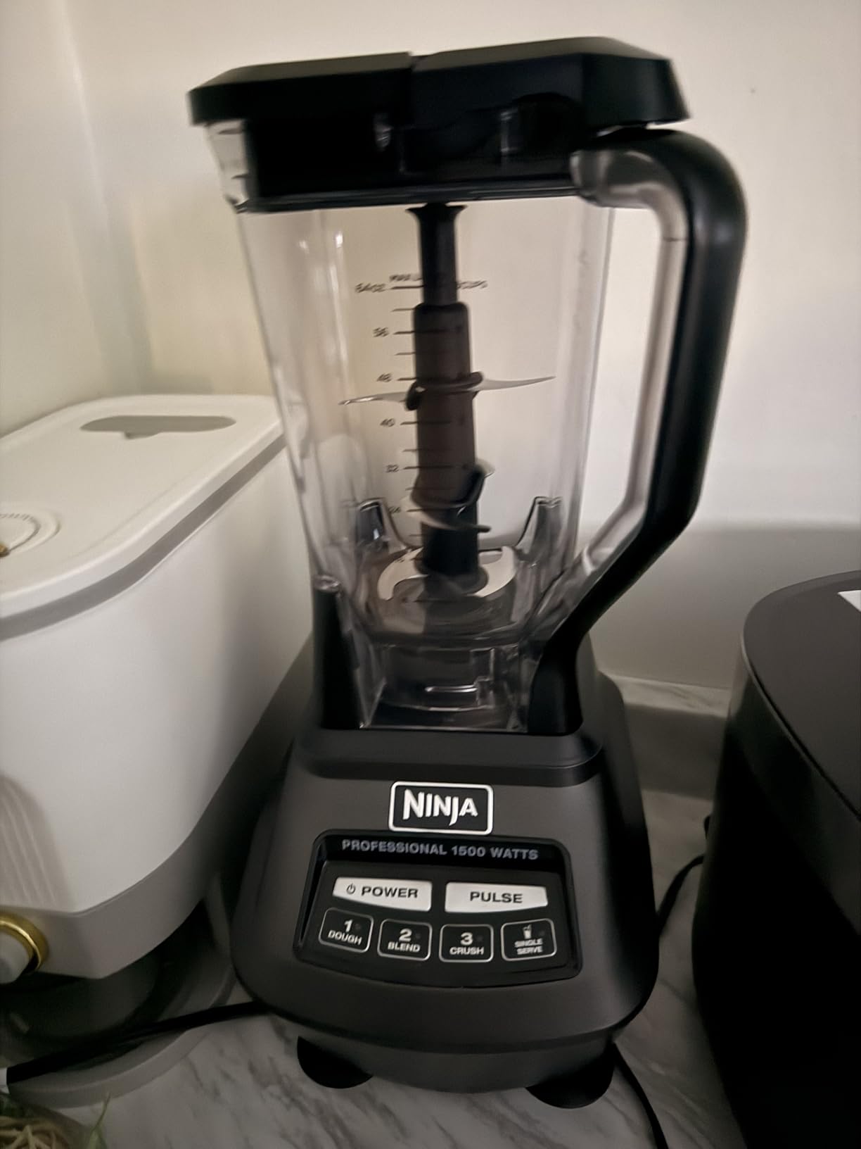 Ninja Mega Kitchen System, 1500W, 72 oz. Full-Size Blender & 8-Cup Food Processor with (2) 16 oz. To-Go Cups, Total Crushing Technology - Smoothies, Ice Crushing, Purees, Dough & More, Black, BL770 - Customer Photo 3