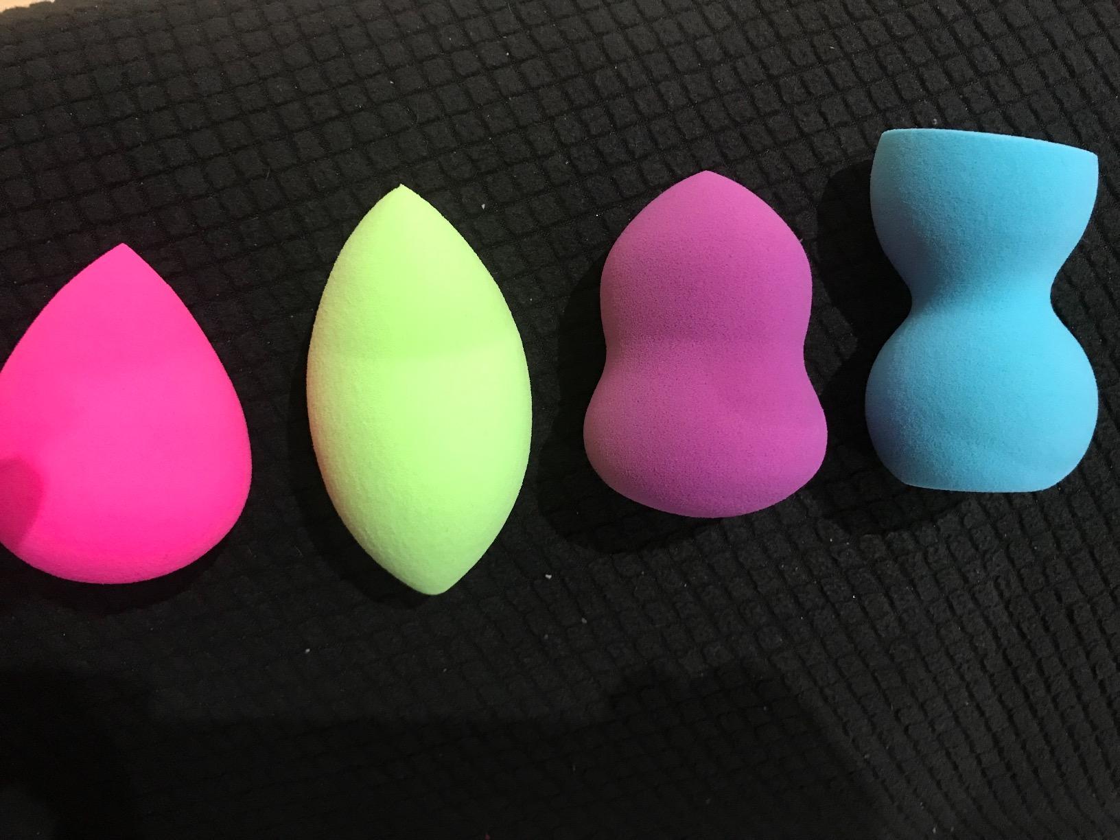 Beauty Junkees Makeup Sponge Blenders Set - 4pc Blending Sponges, Make Up Applicators for Liquid Cream Powder Foundation Concealer Contour, Cosmetic Blender Multi Pack, Stippling Wet Dry, Latex Free - Customer Photo 2