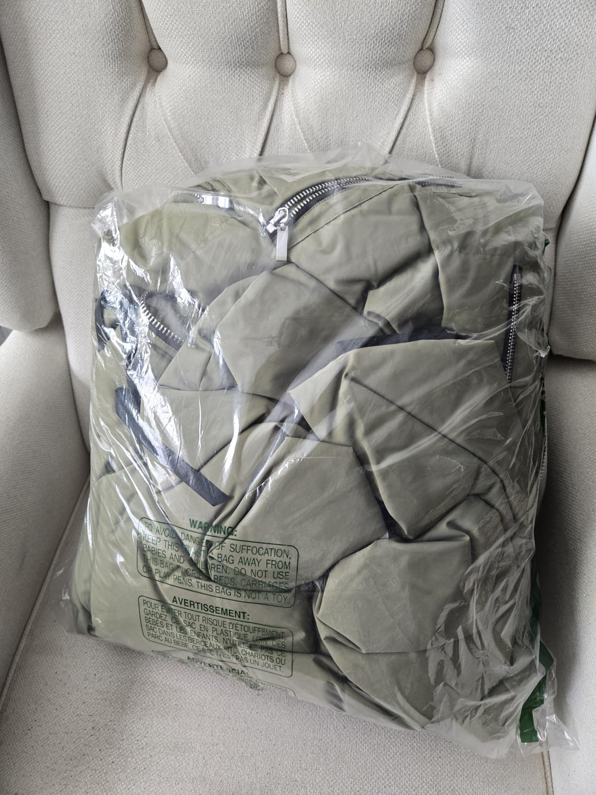 Orolay Women's Thickened Down Jacket - Customer Photo 2