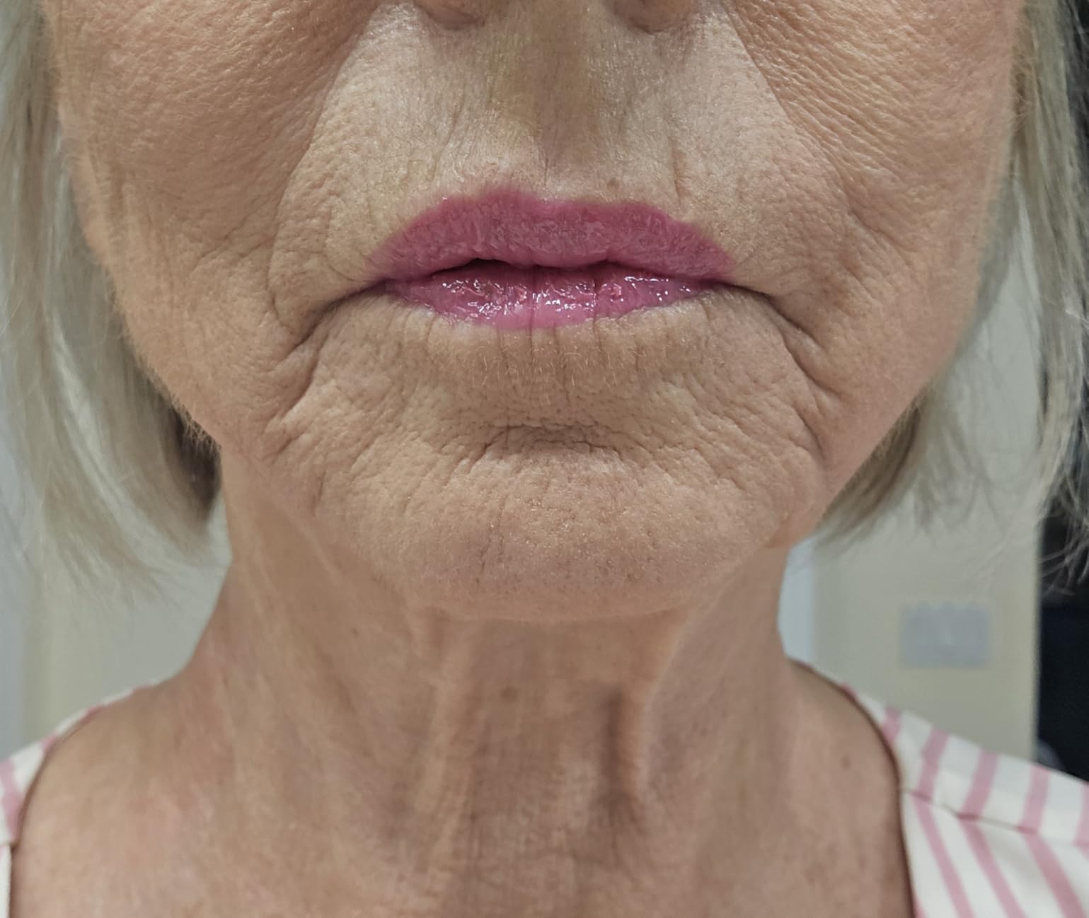 NYX PROFESSIONAL MAKEUP Butter Gloss, Non-Sticky Lip Gloss - Devil's Food Cake (Deep Plum) Customer Review NYX PROFESSIONAL MAKEUP Butter Gloss, Non-Sticky Lip Gloss - Devil's Food Cake (Deep Plum) - Customer Photo 1