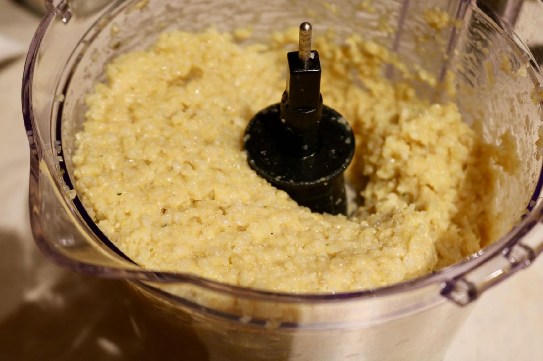 Hamilton Beach Stack & Snap Food Processor and Vegetable Chopper, BPA Free, Stainless Steel Blades, 12 Cup Bowl, 2-Speed 450 Watt Motor, Black (70725A) Customer Review Hamilton Beach Stack & Snap Food Processor and Vegetable Chopper, BPA Free, Stainless Steel Blades, 12 Cup Bowl, 2-Speed 450 Watt Motor, Black (70725A) - Customer Photo 2