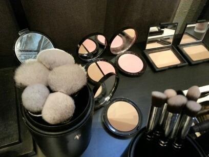 Mini Kabuki Makeup Brush Set – Beauty Junkees 5pc Professional Eyeshadow Make Up Brushes with Case; Blending, Concealer, Contour Highlighter, Smudging Eye Shadow Cosmetics, Cruelty Free - Customer Photo 3