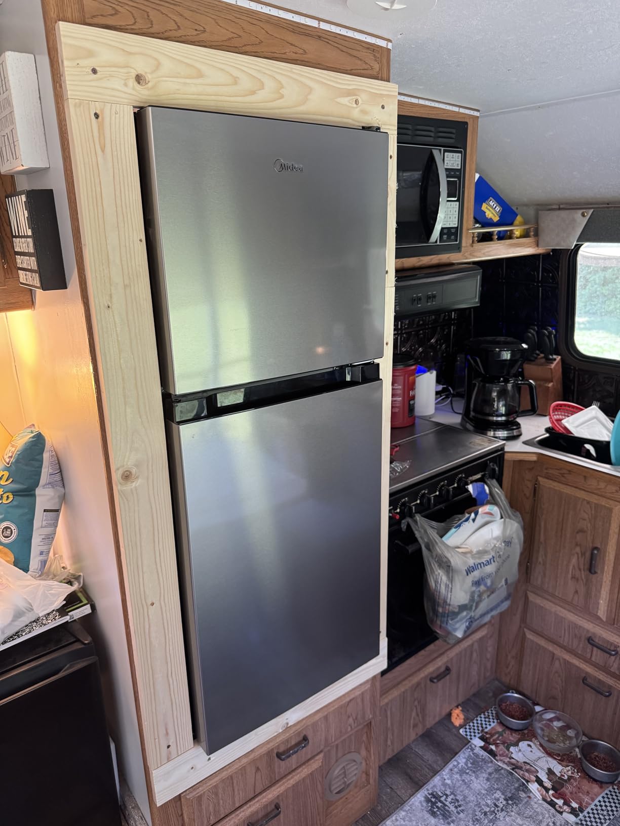 Midea WHD-113FB1 Double Door Mini Fridge with Freezer for Bedroom Office or Dorm with Adjustable Remove Glass Shelves Compact Refrigerator, 3.1 cu ft, Black - Customer Photo 1