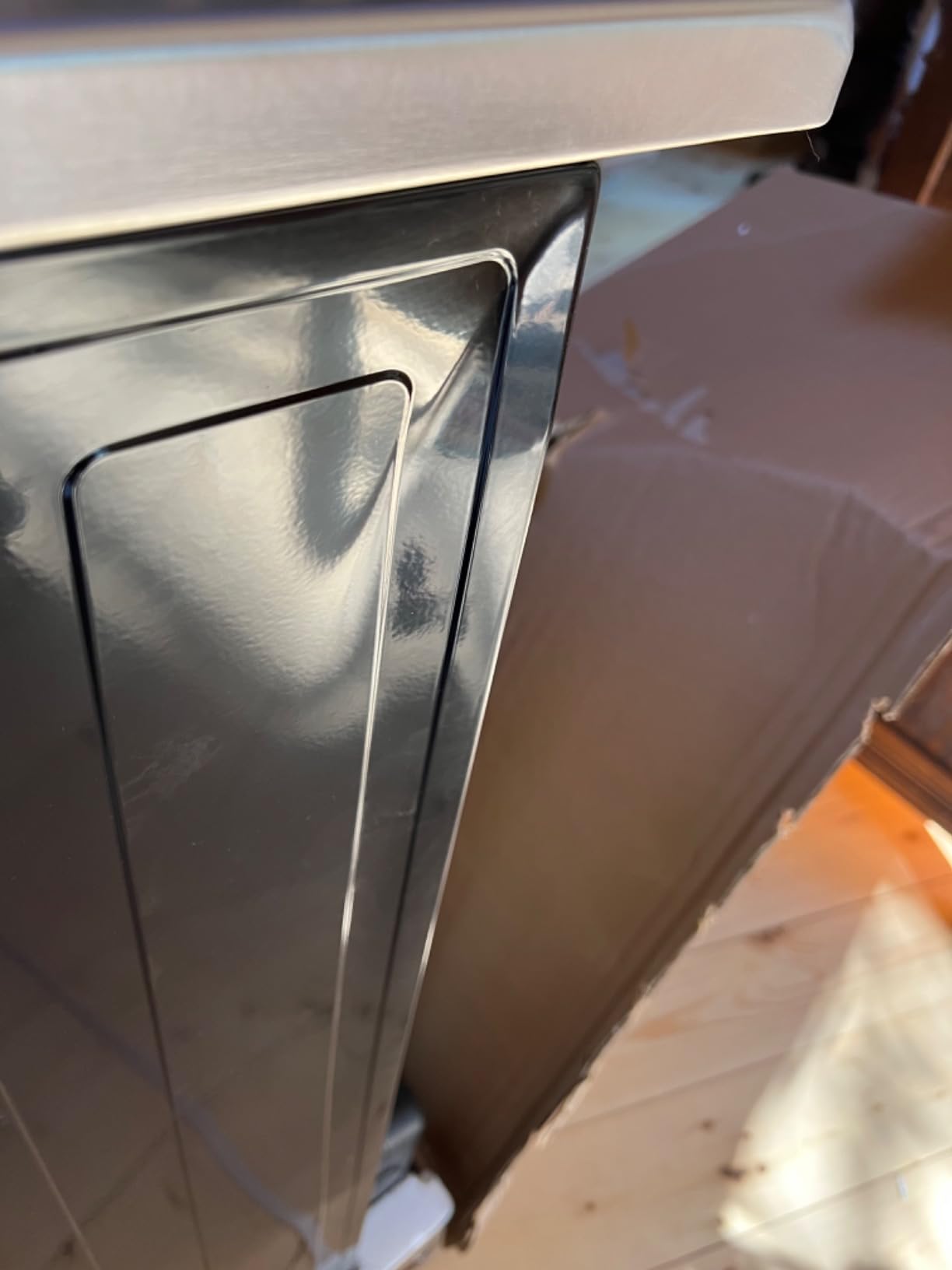 Avanti Gas Range Oven, Compact Freestanding Design, 4 Sealed Burners with Electronic Ignition, 2.1 Cu.Ft. Capacity Features Storage Drawer Broiler and Accessories, 20-Inch, Black Customer Review Avanti Gas Range Oven, Compact Freestanding Design, 4 Sealed Burners with Electronic Ignition, 2.1 Cu.Ft. Capacity Features Storage Drawer Broiler and Accessories, 20-Inch, Black - Customer Photo 5