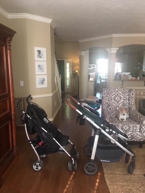 Ingenuity 3Dlite Convenience Stroller, Black – Lightweight Stroller with Aluminum Frame, Large Seat Area, 4 Position Recline, Extra Large Storage Basket – Infant Stroller for Travel and More - Customer Photo 2