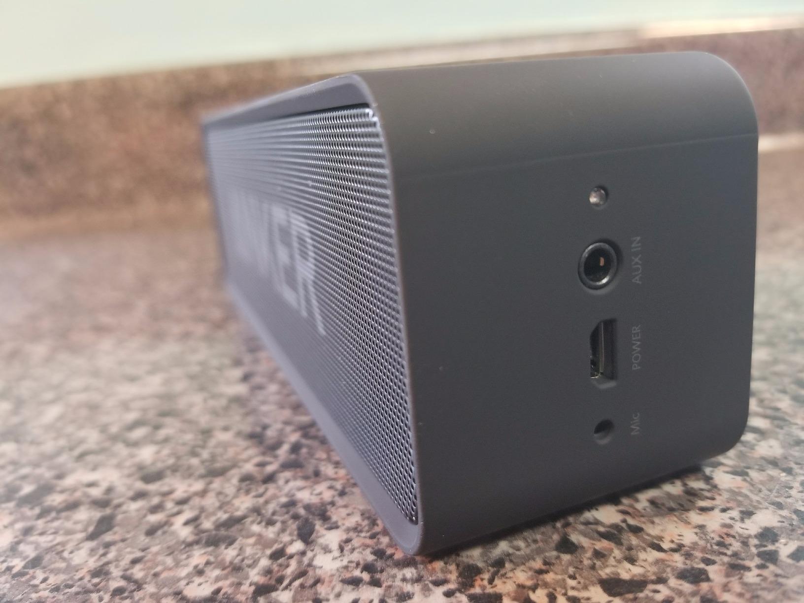 Anker Soundcore Upgraded Bluetooth Speaker with IPX5 Waterproof, Stereo Sound, 24H Playtime, Portable Wireless Speaker for iPhone, Samsung and More (Black) - Customer Photo 2