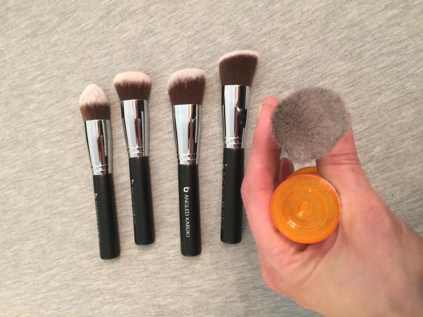 Kabuki Makeup Brush Set - Beauty Junkees 5pc Professional Make Up Brushes for Full Face Foundation, Blush, Bronzer Contour, Concealer, Mineral Powder Cosmetics, Affordable Cruelty Free - Customer Photo 2