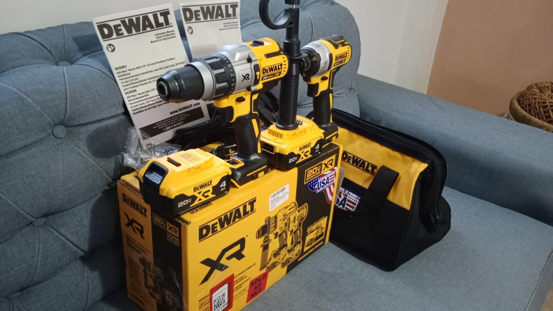 DEWALT 20V MAX Hammer Drill and Impact Driver, Cordless Power Tool Combo Kit with 2 Batteries and Charger (DCK299M2) - Customer Photo 3
