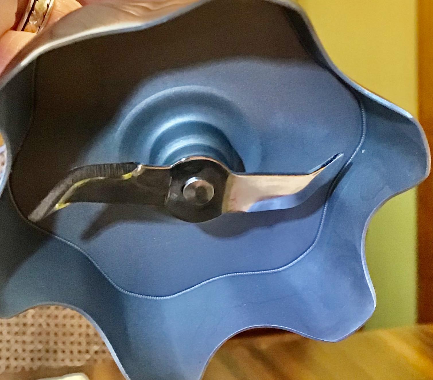 Braun MultiQuick 5 Immersion Hand Blender with Dual Speed + Turbo and Patented Technology, 350W - Includes Beaker and Whisk, Black, MQ505 Customer Review Braun MultiQuick 5 Immersion Hand Blender with Dual Speed + Turbo and Patented Technology, 350W - Includes Beaker and Whisk, Black, MQ505 - Customer Photo 2