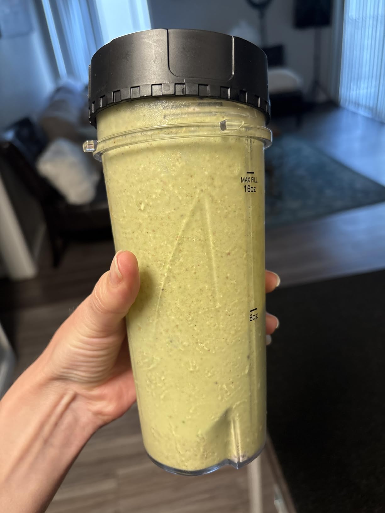 Ninja Fit Compact Personal Blender, Portable Blender for-Smoothies, Shakes, Food Prep, and Frozen Blending, 700-Watt Base, (2) 16-oz. Cups and Spout Lids, Black QB3001SS - Customer Photo 1