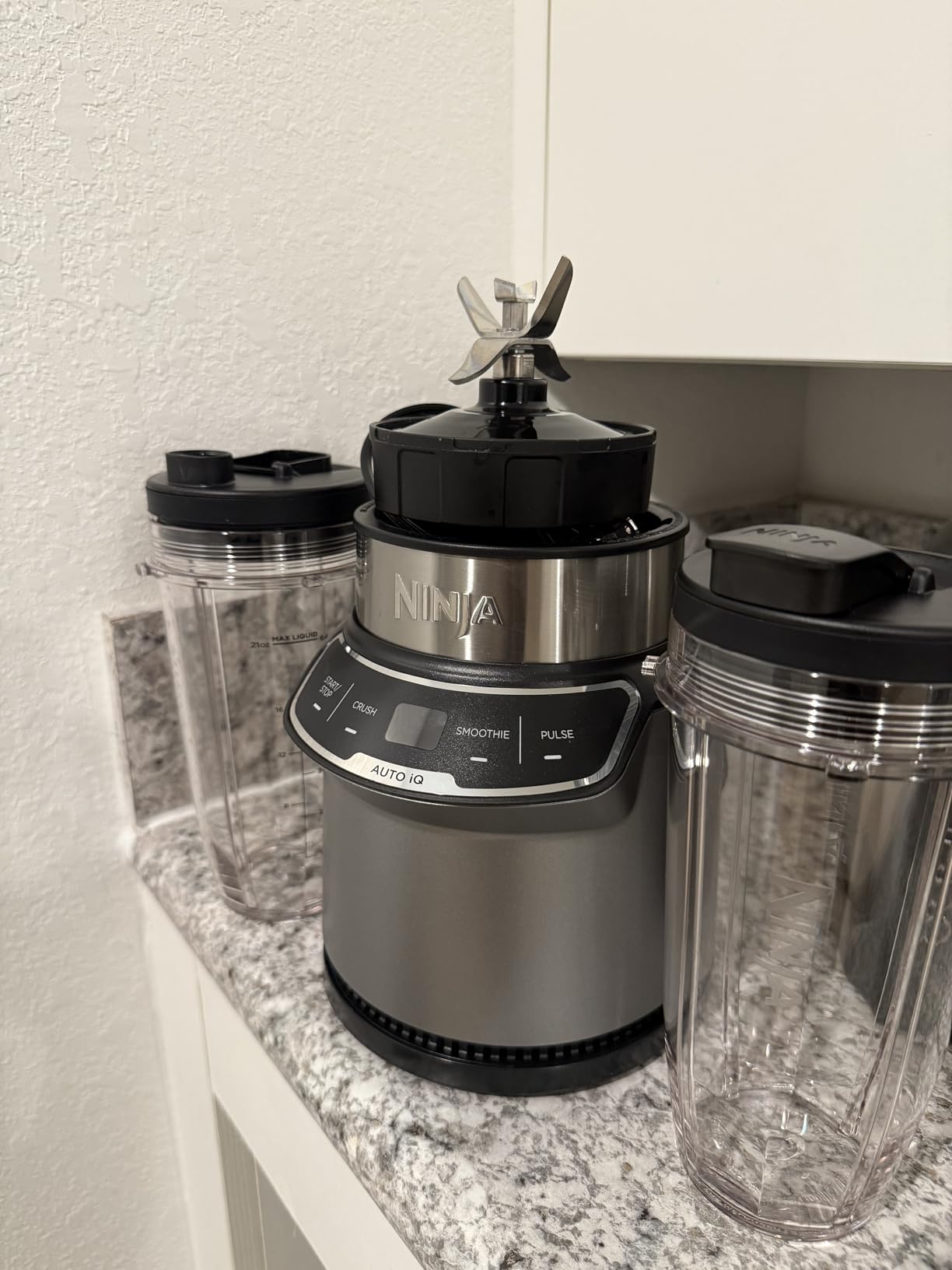 Ninja Fit Compact Personal Blender, Portable Blender for-Smoothies, Shakes, Food Prep, and Frozen Blending, 700-Watt Base, (2) 16-oz. Cups and Spout Lids, Black QB3001SS Customer Review Ninja Fit Compact Personal Blender, Portable Blender for-Smoothies, Shakes, Food Prep, and Frozen Blending, 700-Watt Base, (2) 16-oz. Cups and Spout Lids, Black QB3001SS - Customer Photo 4