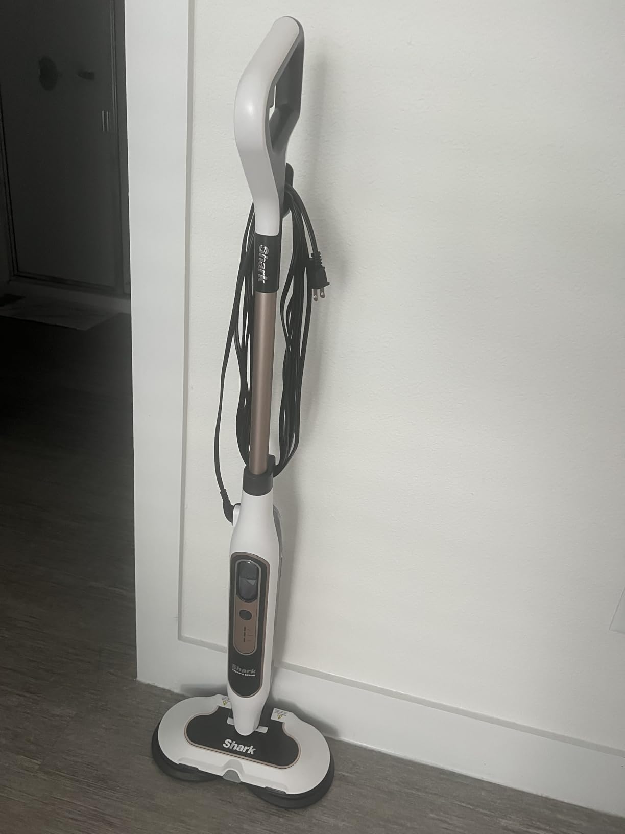 Shark Steam & Scrub All-in-One Scrubbing and Sanitizing Hard Floor Steam Mop, 2 Steam Modes, 2 Dirt Grip Soft Scrub Pads Included, XL Removable Water Tank, Swivel Steering, Teal, S8002BRN - Customer Photo 1