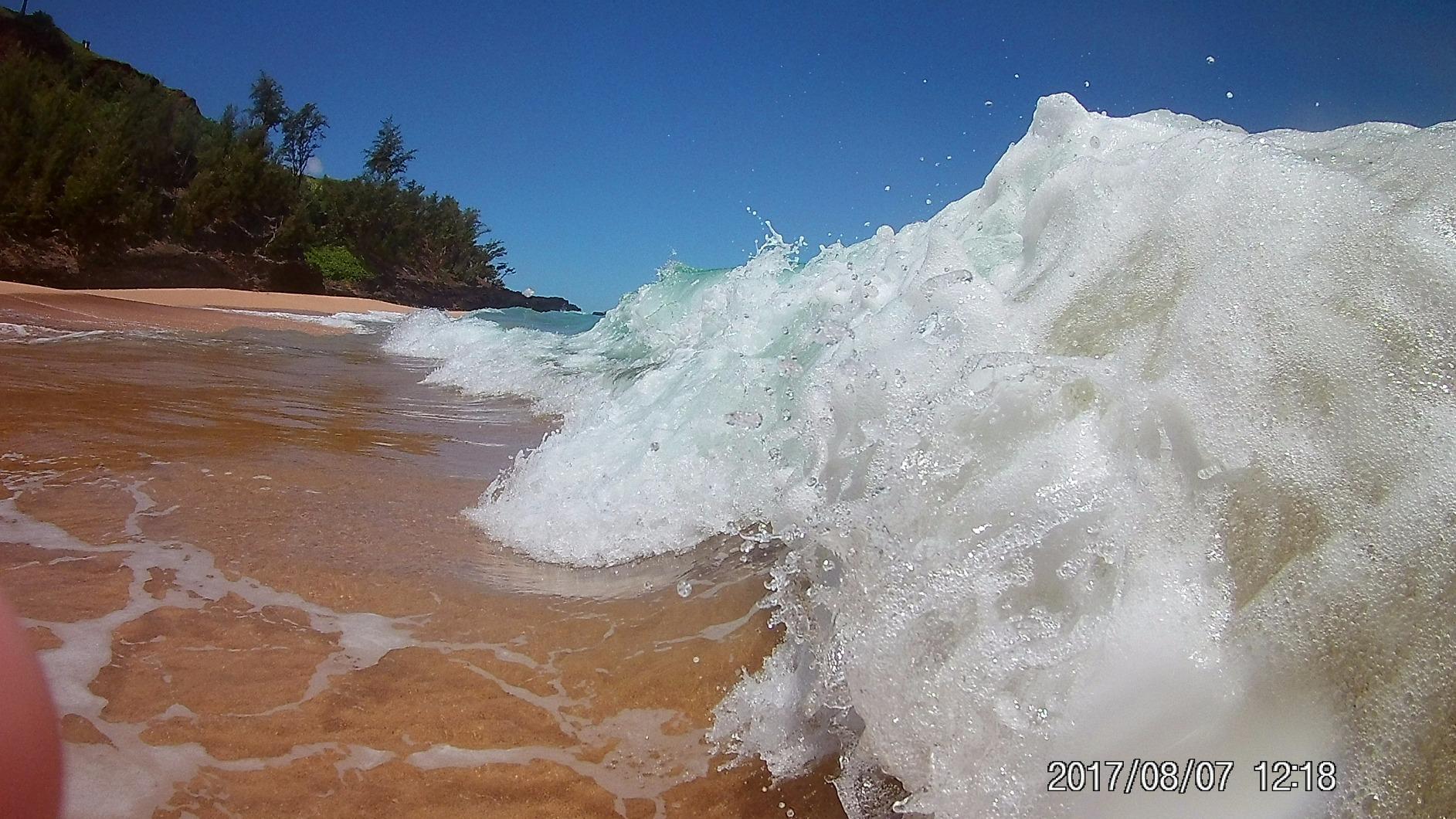 AKASO EK7000 4K30FPS 20MP WiFi Action Camera with EIS Ultra HD 131FT Waterproof Underwater Camera Remote Control 4X Zoom Support External Microphone Black - Customer Photo 5