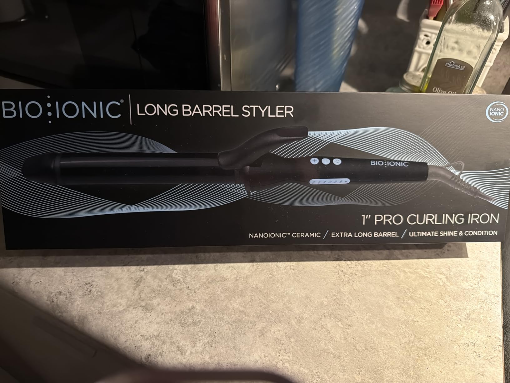 Bio Ionic Long Barrel Styler,Curling Iron with Moisture Heat Technology & NanoIonic MX, Verstatile Curling Wand - Customer Photo 1