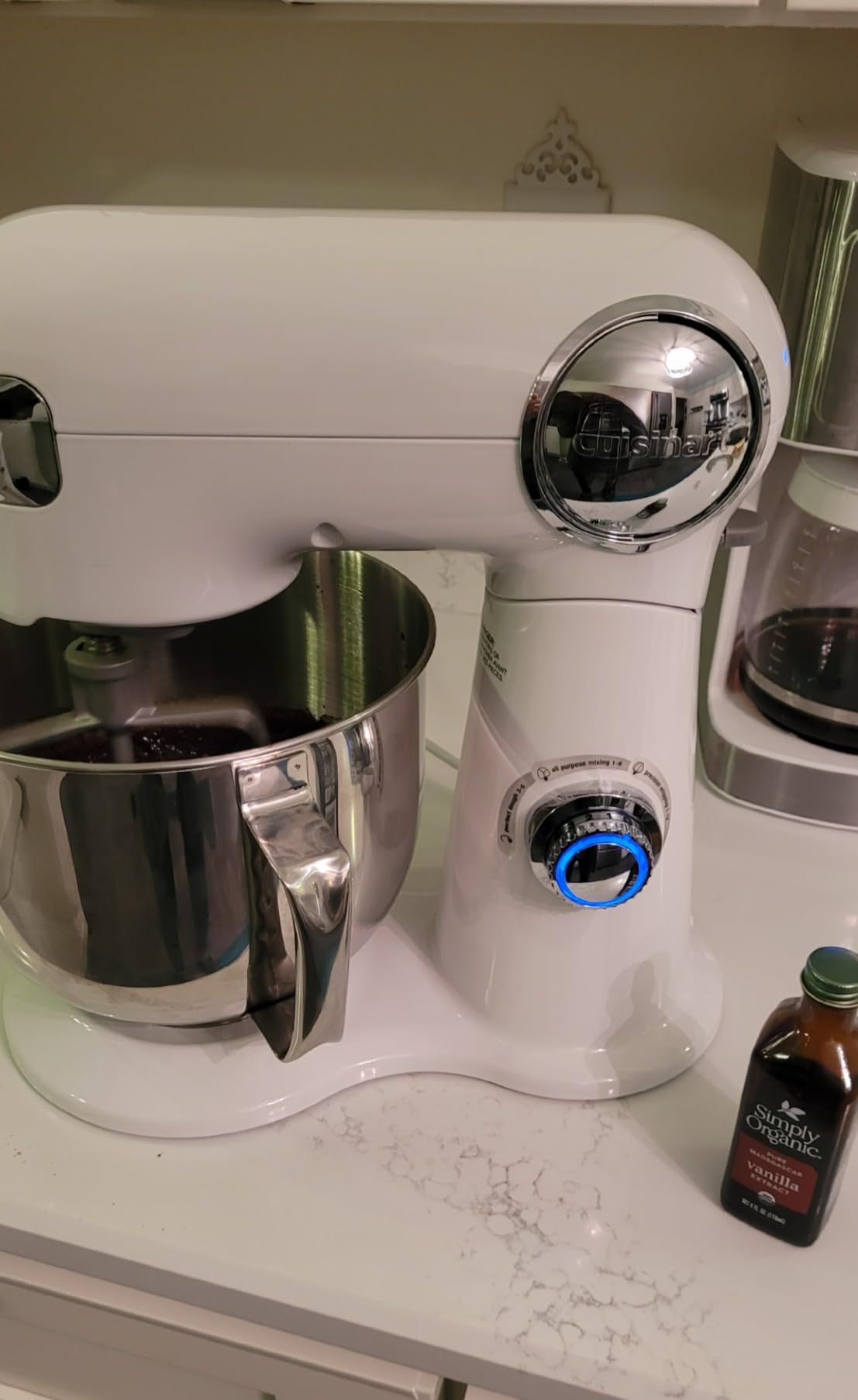 Cuisinart Stand Mixer, 12 Speeds, 5.5-Quart Mixing Bowl, Chef's Whisk, Flat Mixing Paddle, Dough Hook, and Splash Guard with Pour Spout, Silver Lining, SM-50BC, Silver Lining Customer Review Cuisinart Stand Mixer, 12 Speeds, 5.5-Quart Mixing Bowl, Chef's Whisk, Flat Mixing Paddle, Dough Hook, and Splash Guard with Pour Spout, Silver Lining, SM-50BC, Silver Lining - Customer Photo 5