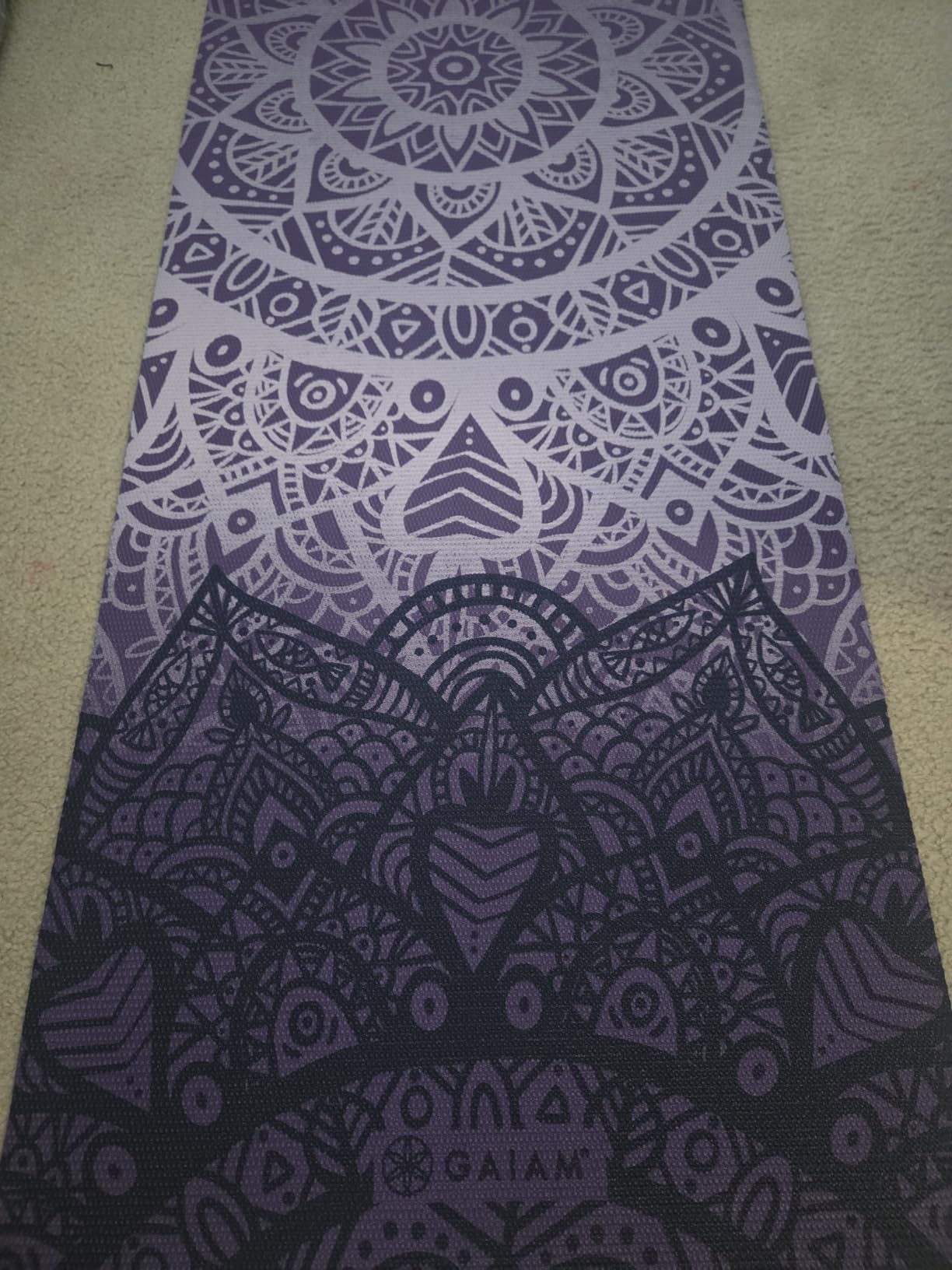 Gaiam Print Yoga Mat, Non Slip Exercise & Fitness Mat for All Types of Yoga, Pilates & Floor Exercises - Customer Photo 1