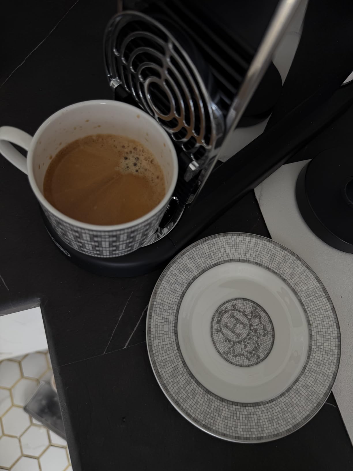 Nespresso CitiZ Espresso Machine by De'Longhi, Chrome - Customer Photo 1