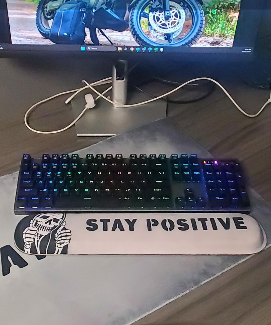 Redragon K556 RGB LED Backlit Wired Mechanical Gaming Keyboard, 104 Keys Hot-Swap Mechanical Keyboard w/Aluminum Base, Upgraded Socket and Noise Absorbing Foams, Soft Tactile Brown Switch - Customer Photo 2