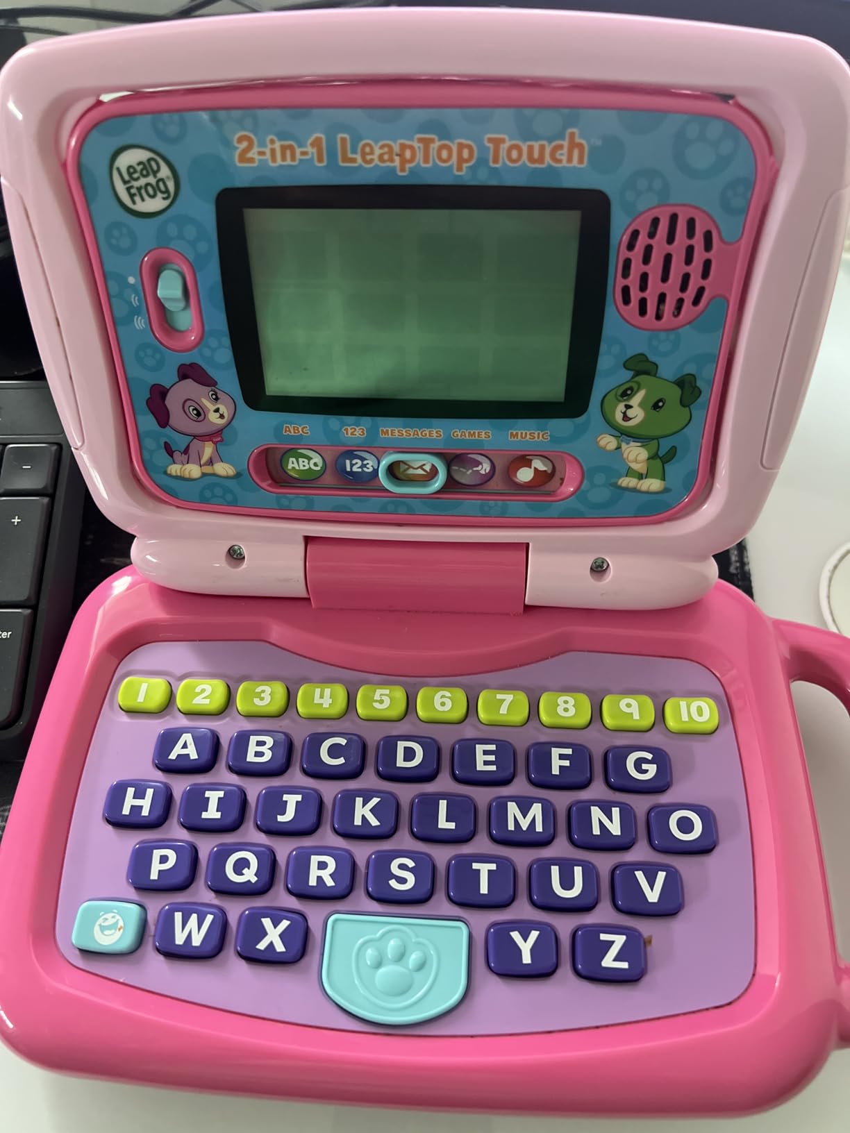 LeapFrog 2-in-1 LeapTop Touch, Green Customer Review LeapFrog 2-in-1 LeapTop Touch, Green - Customer Photo 1