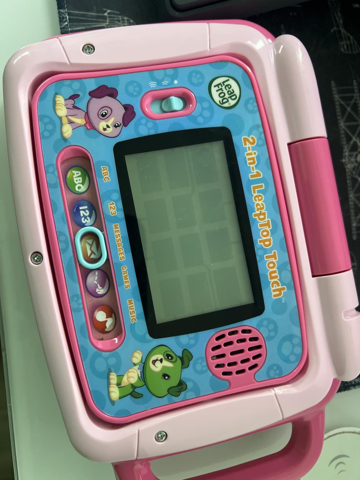 LeapFrog 2-in-1 LeapTop Touch, Green Customer Review LeapFrog 2-in-1 LeapTop Touch, Green - Customer Photo 2