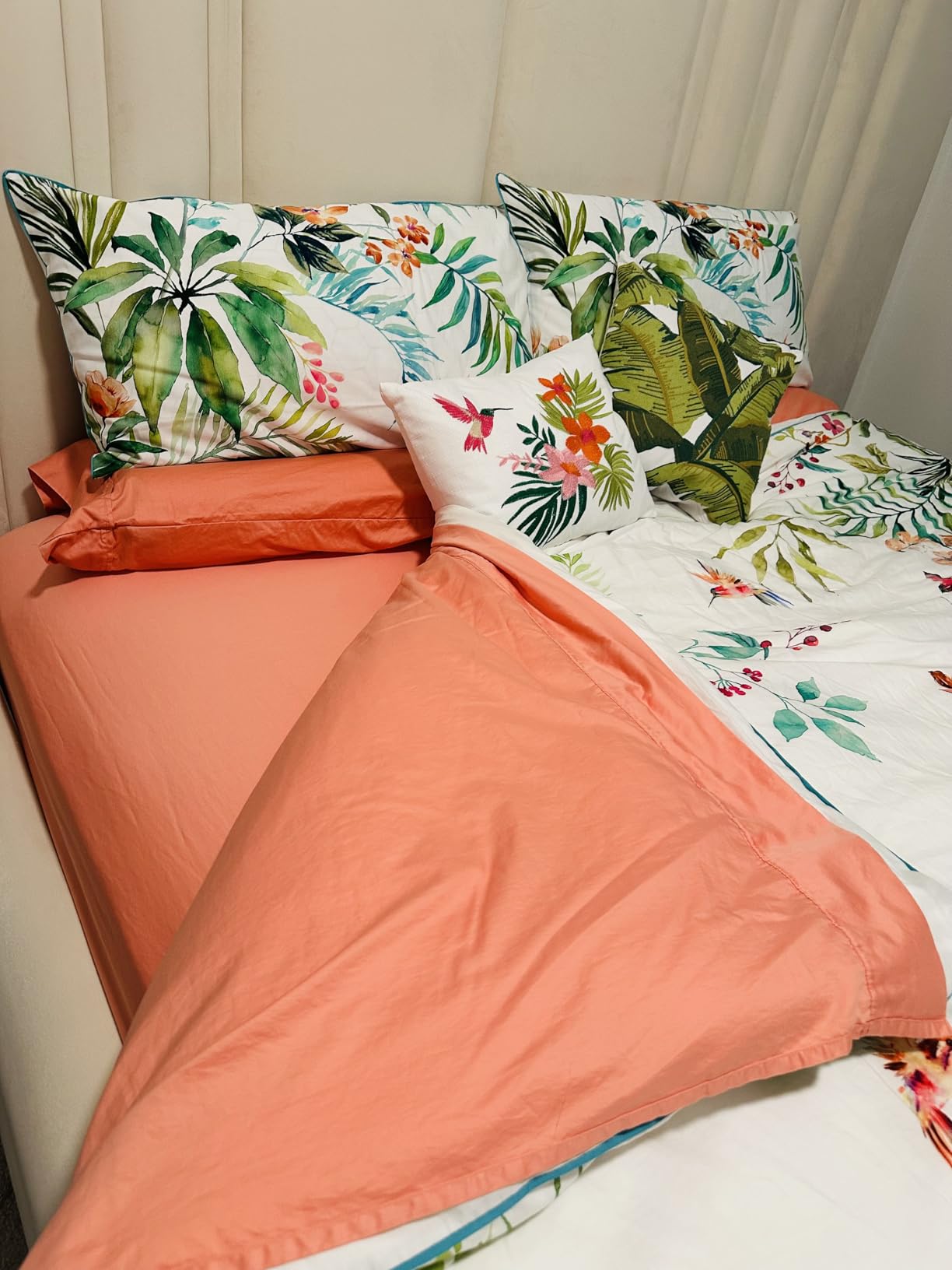 California Design Den Natural 100% Cotton Sheets Queen Size Bed Set - Soft 400 Thread Count Sateen, Queen Sheets, Deep Pockets with All Around Elastic for a Snug Fit, Cool & Durable Bedding - White Customer Review California Design Den Natural 100% Cotton Sheets Queen Size Bed Set - Soft 400 Thread Count Sateen, Queen Sheets, Deep Pockets with All Around Elastic for a Snug Fit, Cool & Durable Bedding - White - Customer Photo 4